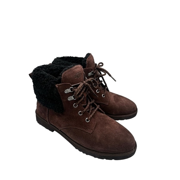 New UGG Women's Romely Heritage Lace Boot